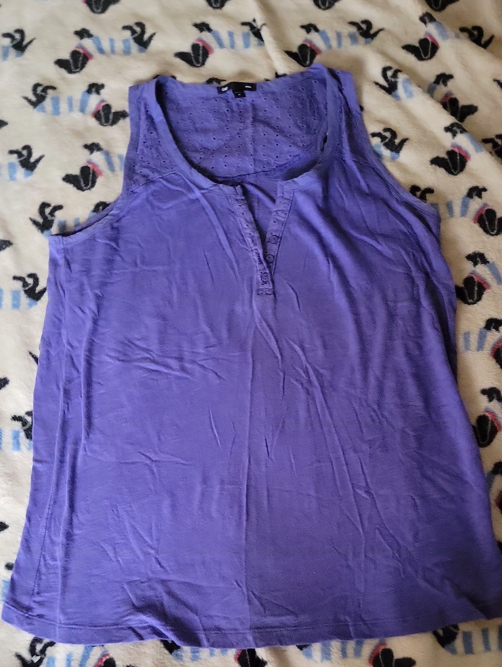 GAP Sleeveless Purple Eyelet Scoop Neck Tank Top